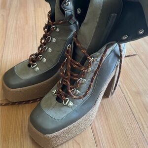 Stella McCartney Women’s Olive Green Platform Lace-Up Heeled Boots Vegan